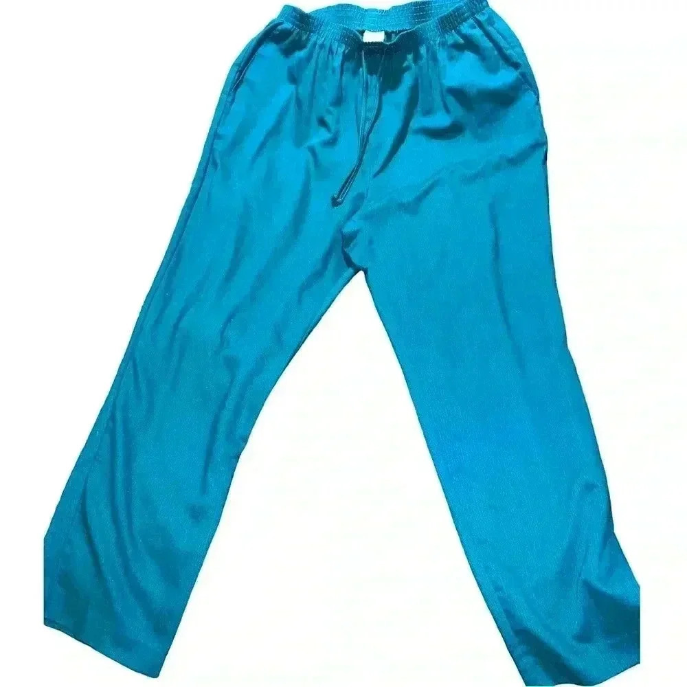 Alfred Dunner Woman Easy Pull-on Straight Leg Pants